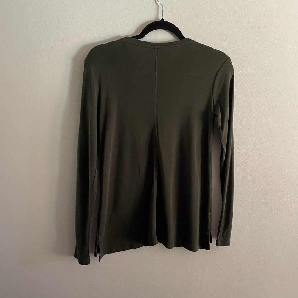 J.Jill Women XS Olive Green Long Sleeve Pima Cotton Crew Neck High Low Tee - Picture 10 of 10